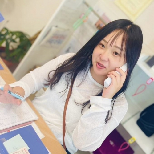 フロント  稲吉